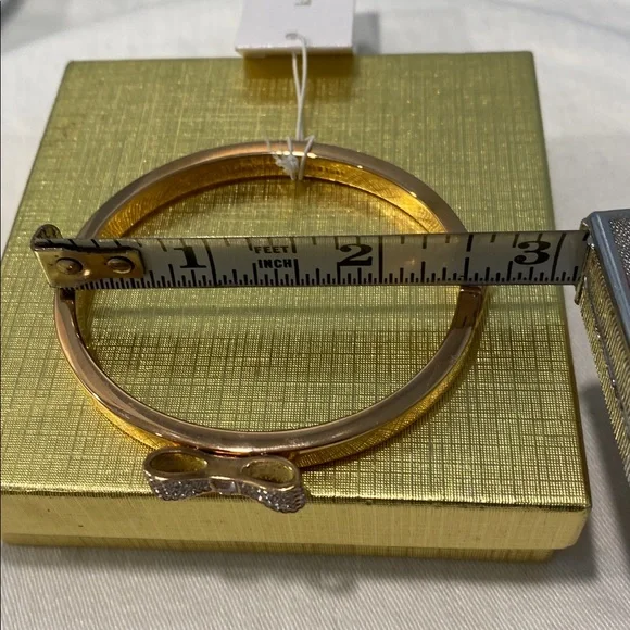 Kate Spade Pave Bow Bangle Bracelet Gold Toned Crystal Bow Charm - Picture 8 of 9